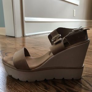 Taupe Wedge with White Heel
